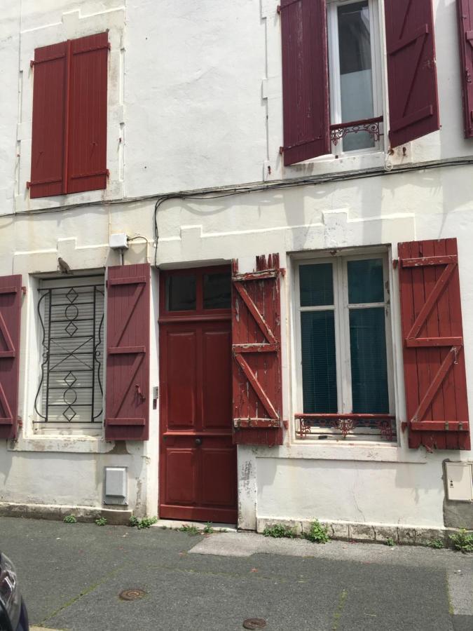 Belle Chambre Au Coeur De Bayonne Leilighet Eksteriør bilde