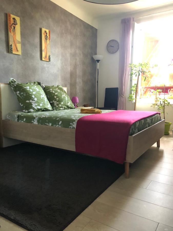 Belle Chambre Au Coeur De Bayonne Leilighet Eksteriør bilde